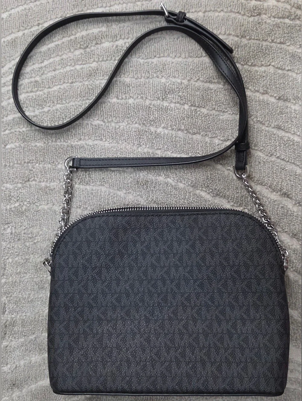 Michael Kors Jet Set Medium Crossbody Leather Handbag